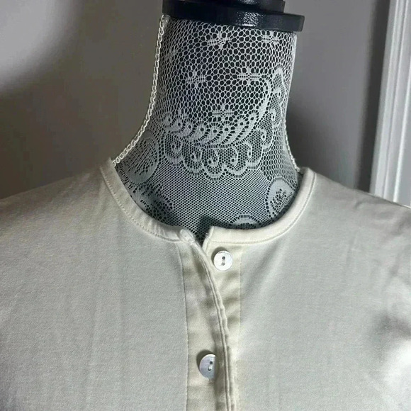 L.L. Bean Pima cotton button up cardigan top. Cream. Sz: XS. Soft. Long sleeve. - Picture 2 of 10